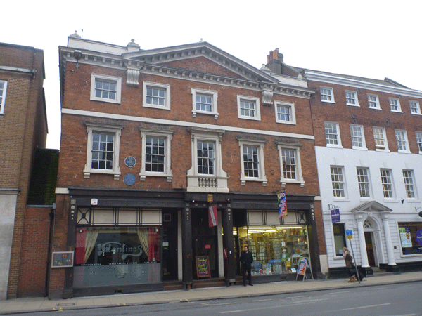 Freehold Investment for sale Worcester